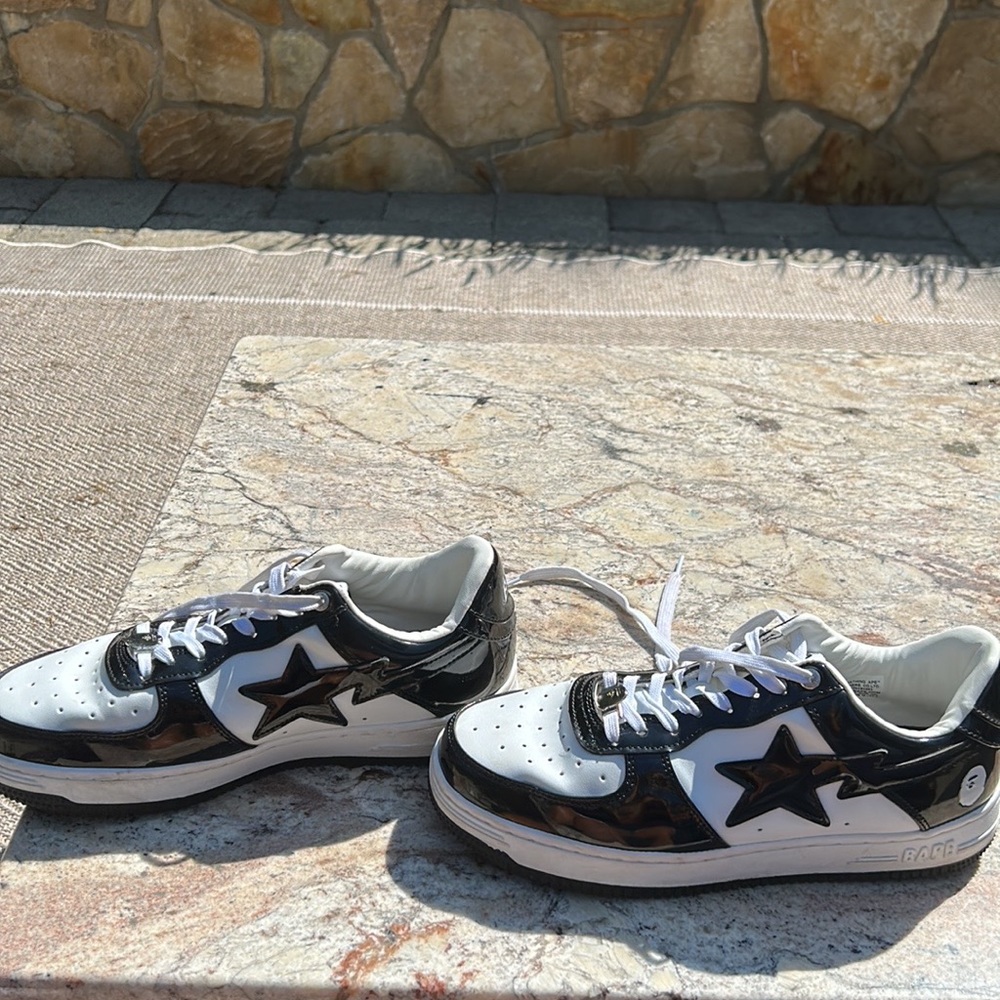 Bapes - Picture 3 of 6